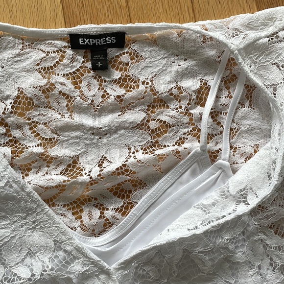 Express Floral Lace White Wrap Thong Bodysuit NWT - Picture 3 of 5